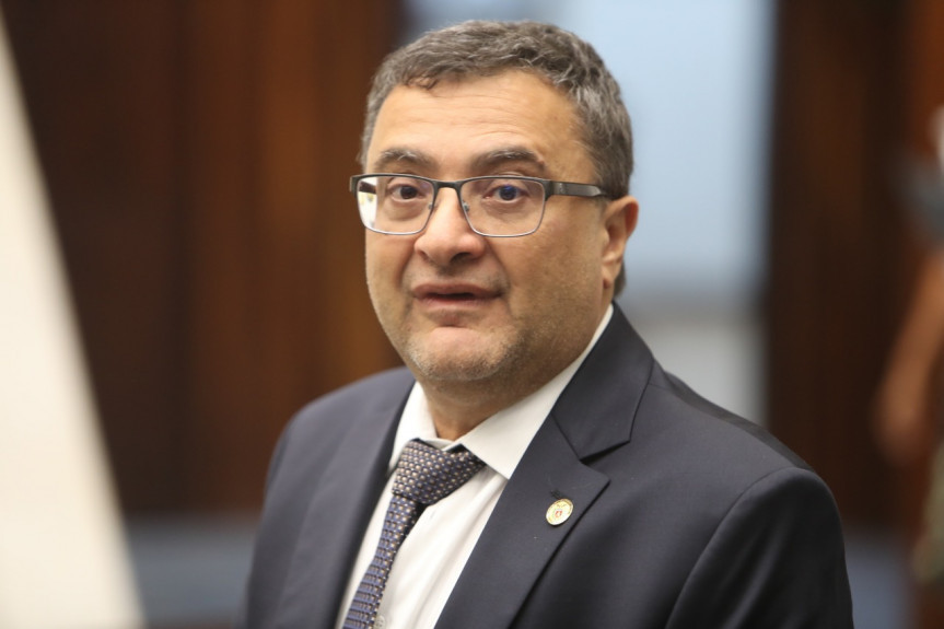 Deputado Michele Caputo (PSDB), coordenador da Frente Parlamentar do Coronavírus na Assembleia Legislativa do Paraná.