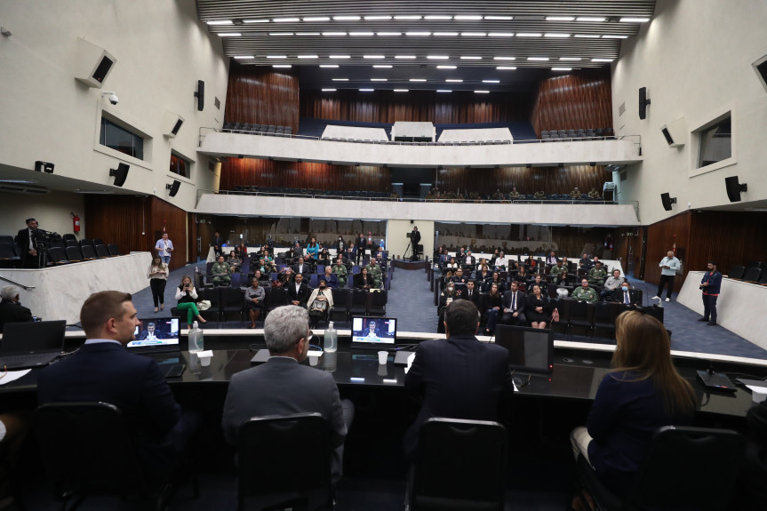 Sessão solene celebrou o Dia Estadual de Valorização dos Profissionais da Saúde.