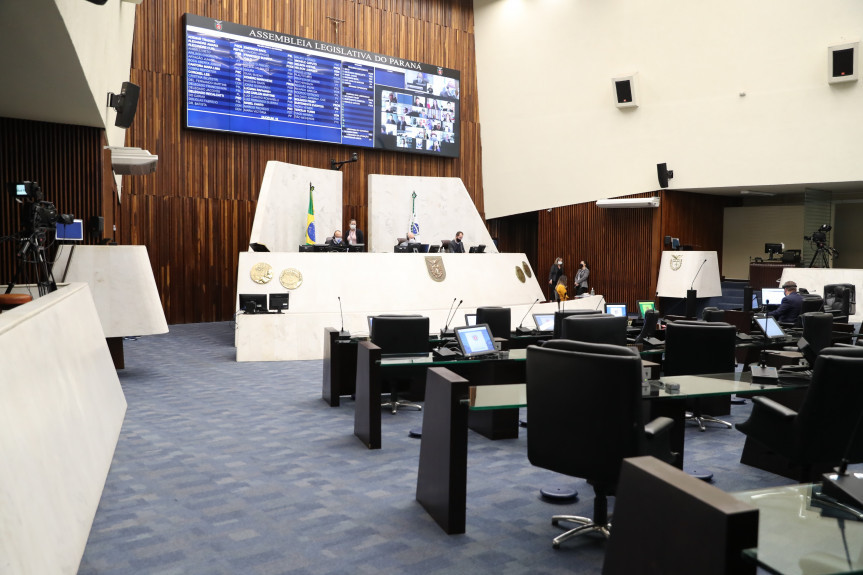 Sessão plenária remota desta segunda-feira (3) da Assembleia Legislativa do Paraná.