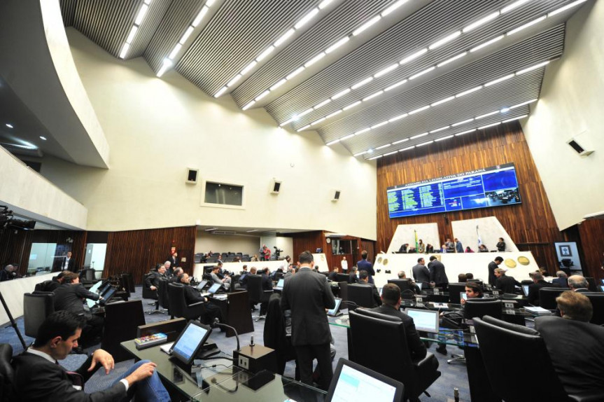 Deputados aprovam redação final da LDO, que segue para sanção do Poder Executivo.