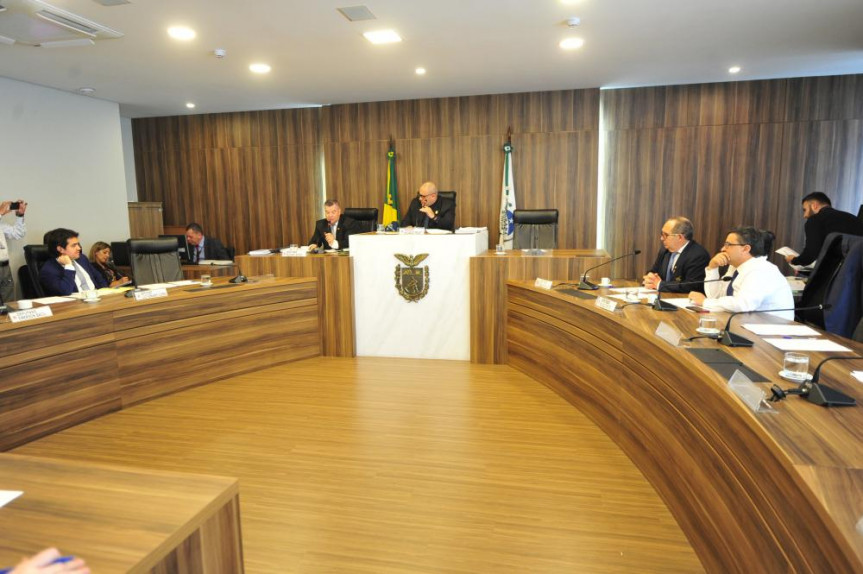Deputados que integram aCPI da JMK voltam a se reunir nesta terça-feira (1º).