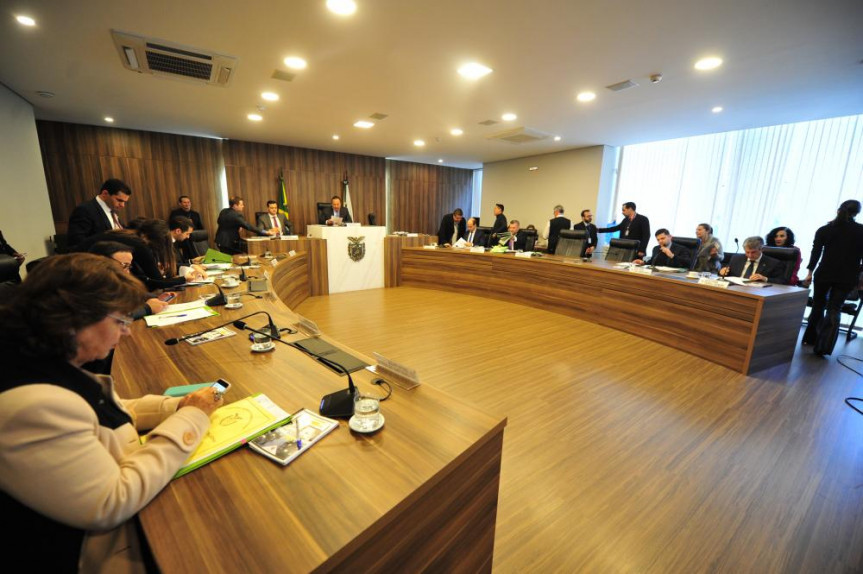 Reunião da CCJ acontece terça-feira a partir das 13h30 no Auditório Legislativo e tem transmissão ao vivo pela TV Assembleia e redes sociais.