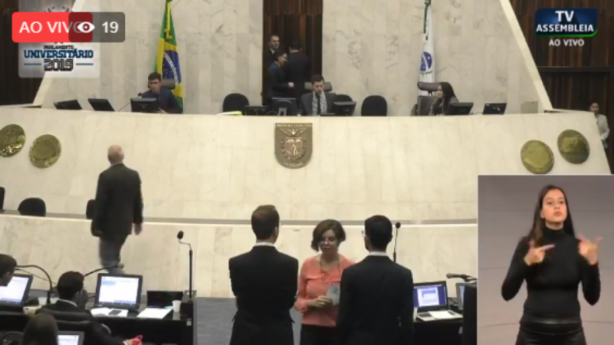 As sessões plenárias da Assembleia Legislativa do Paraná (Alep) passarão a ser traduzidas na Língua Brasileira dos Sinais (Libras), a partir do dia 5 de agosto.