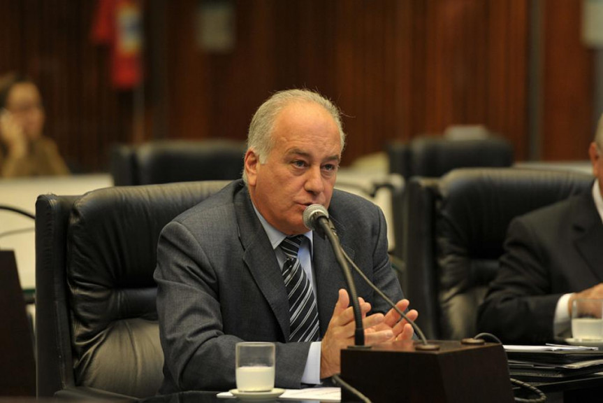Deputado Luiz Eduardo Cheida (PMDB). 
