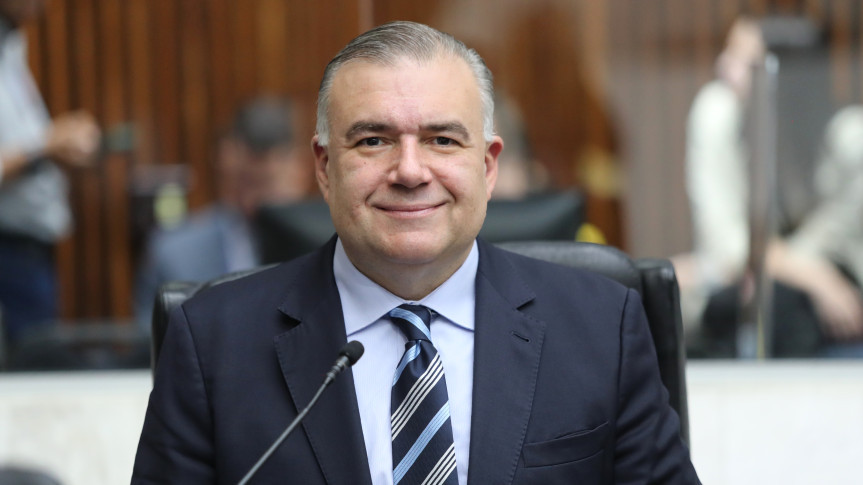 Deputado Ney Leprevost (Republicanos), proponente da solenidade.