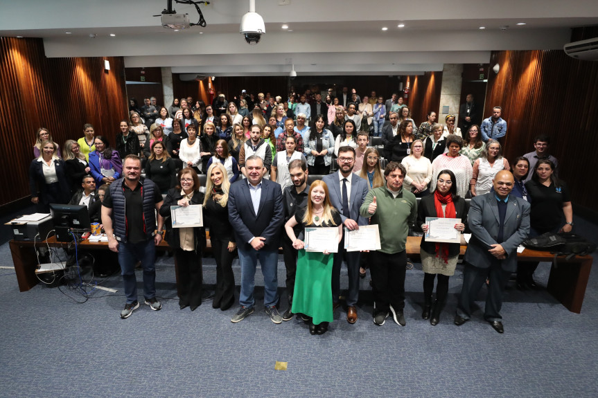 Ciclo de palestras lotou o Plenarinho da Casa na tarde desta quinta-feira (1º).