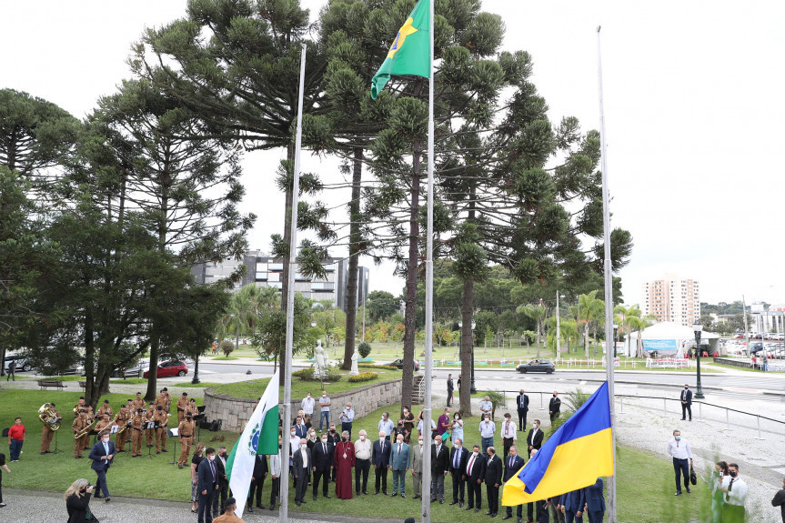 Assembleia Legislativa realiza homenagem em solidariedade e apoio à Ucrânia e ao Povo Ucraniano.