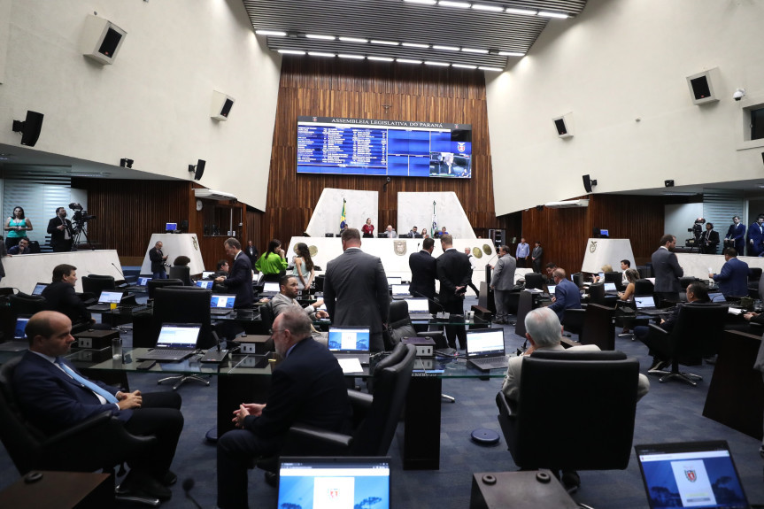 O projeto de lei 331/2022 foi votado em primeiro turno, na sessão plenária desta segunda-feira (18) da Assembleia Legislativa do Paraná.