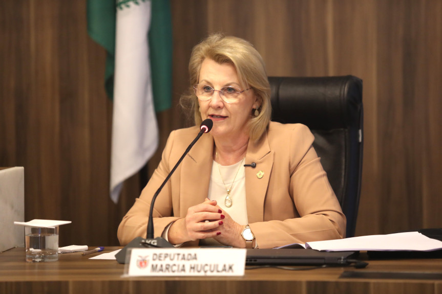 Deputada Secretária Márcia Huçulak (PSD).