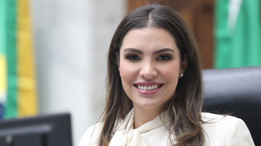 Deputada Maria Victoria (PP).