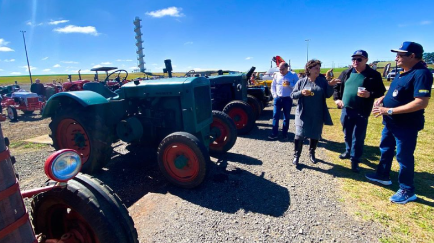 Para a deputada Cristina, a criação do Dia da Traktorfest é um reconhecimento importante da herança cultural e agrícola da região de Entre Rios.