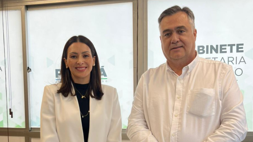 A deputada estadual Mabel Canto (PP) e o secretário de Saúde Beto Preto.