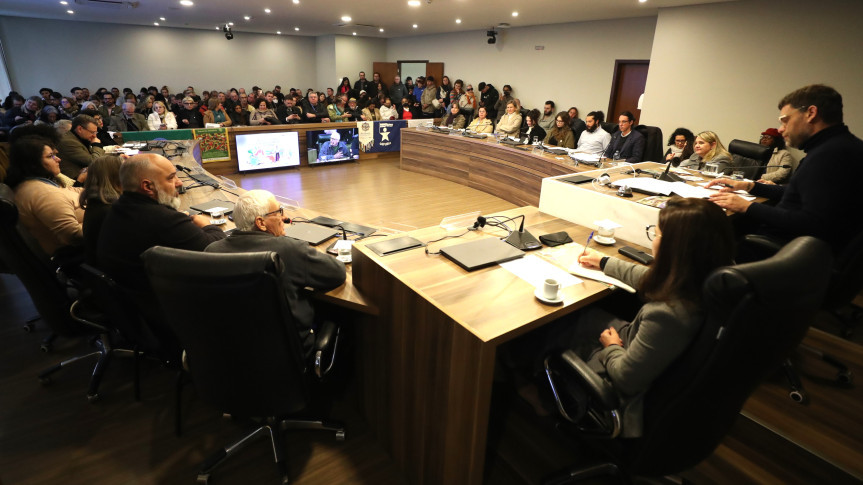 Audiência ocorreu no Auditório Legislativo na tarde desta quinta-feira (3).