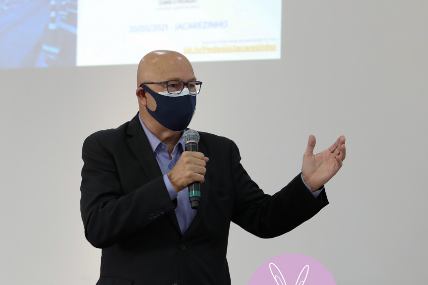 Primeiro secretário deputado Luiz Claudio Romanelli (PSB)