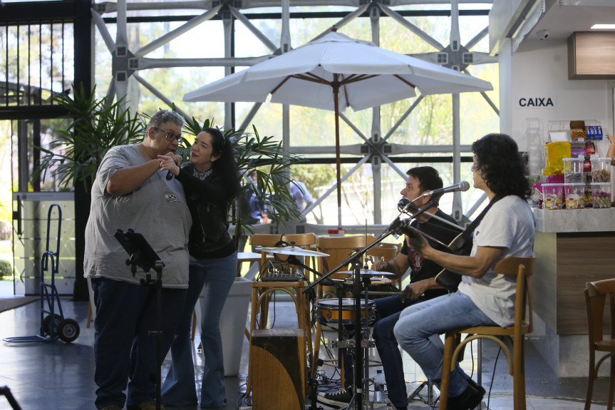 Comunicação & Arte na Assembleia desta semana reuniu Aurélio Vale e Stage Trio.