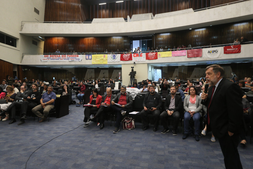 Seminário na Assembleia debateu as propostas que tramitam no Congresso e que propõem um novo modelo para o Fundeb.