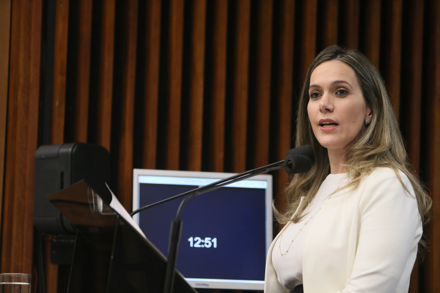 Janaína Naumann, presidente do Conselho Regional de Biomedicina, falou sobre p Dia Nacional do Biomédico.