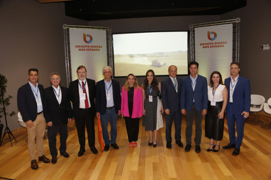 A deputada participou nesta segunda-feira (18) da abertura do Circuito Biogás nos Estados na Federação das Indústrias do Estado do Paraná (FIEP).