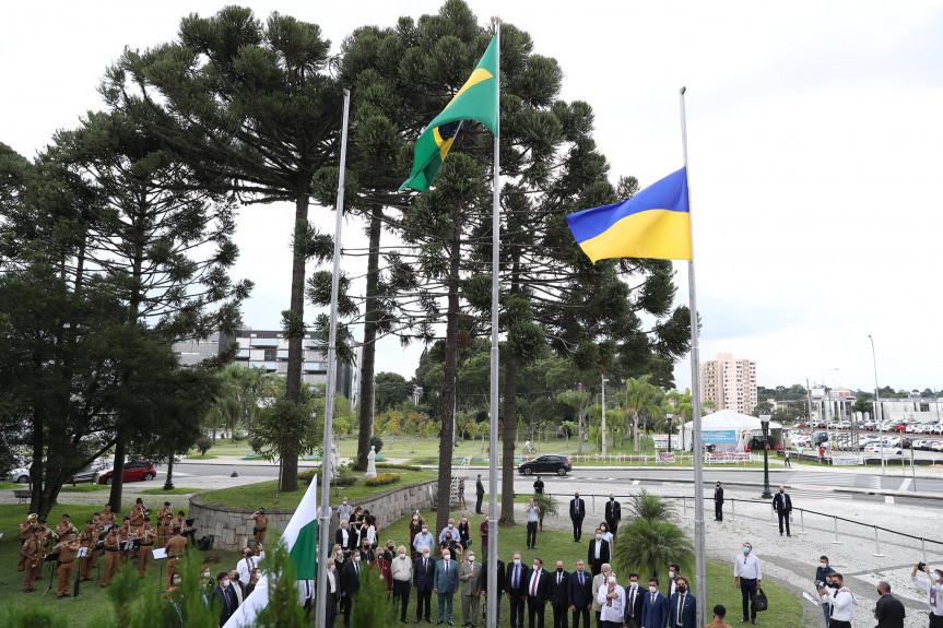 Assembleia Legislativa realiza homenagem em solidariedade e apoio à Ucrânia e ao Povo Ucraniano.