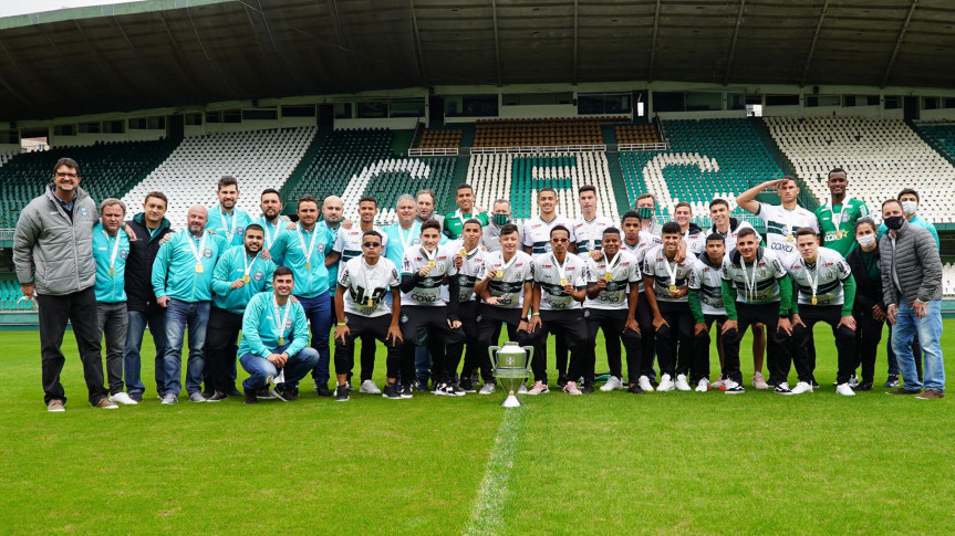 Equipe alviverde conquistou o título inédito da Copa do Brasil sub-20 ao derrotar o Botafogo (RJ) na final da competição.