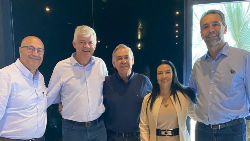 O deputado Luiz Claudio Romanelli (PSD) participou da celebração de convênio entre a Itaipu, o município de Loanda e o Comafen.