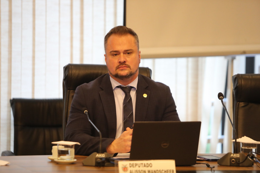 O deputado Alisson Wandscheer (SD) é líder do Bloco Parlamentar da Neurodiversidade da Assembleia.