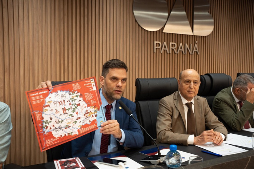 Goura compôs a mesa de abertura do Seminário de Direitos Indígenas, organizado pela OAB-PR.