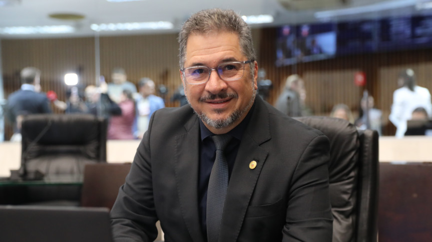 Deputado Gilson de Souza (PL).
