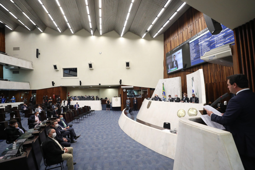 Assembleia retoma trabalhos em plenário com apresentação de balanço das ações do Poder Executivo.