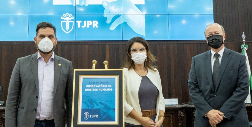 O deputado Goura participou do lançamento do Observatório Interinstitucional dos Direitos Humanos do Tribunal de Justiça do Paraná.