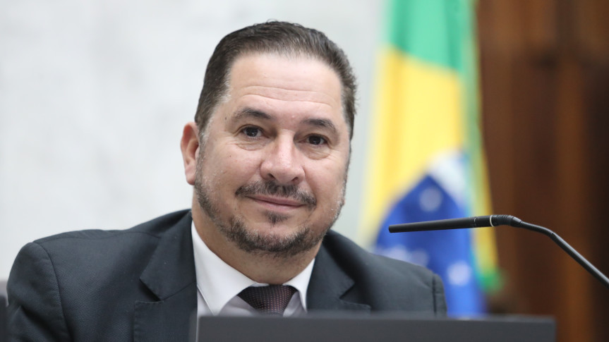 Deputado Gilson de Souza (PL).