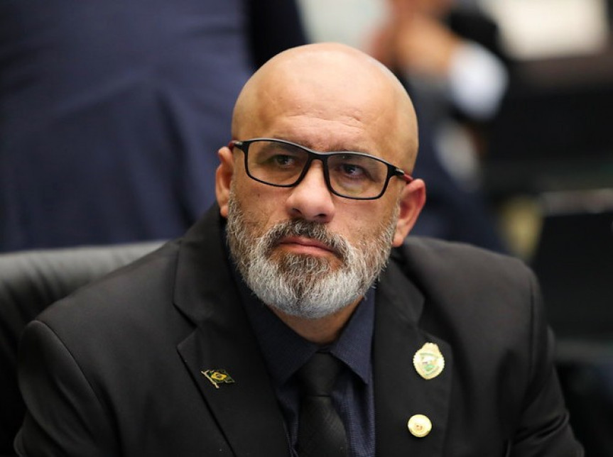 Deputado Soldado Fruet (PROS).