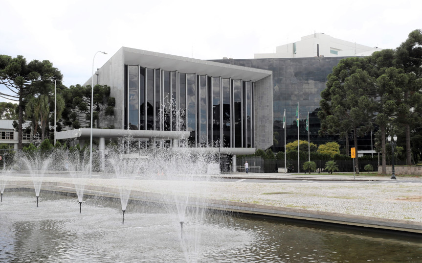 A programação movimenta a agenda parlamentar, que conta ainda com as sessões plenárias e reuniões das comissões temáticas.