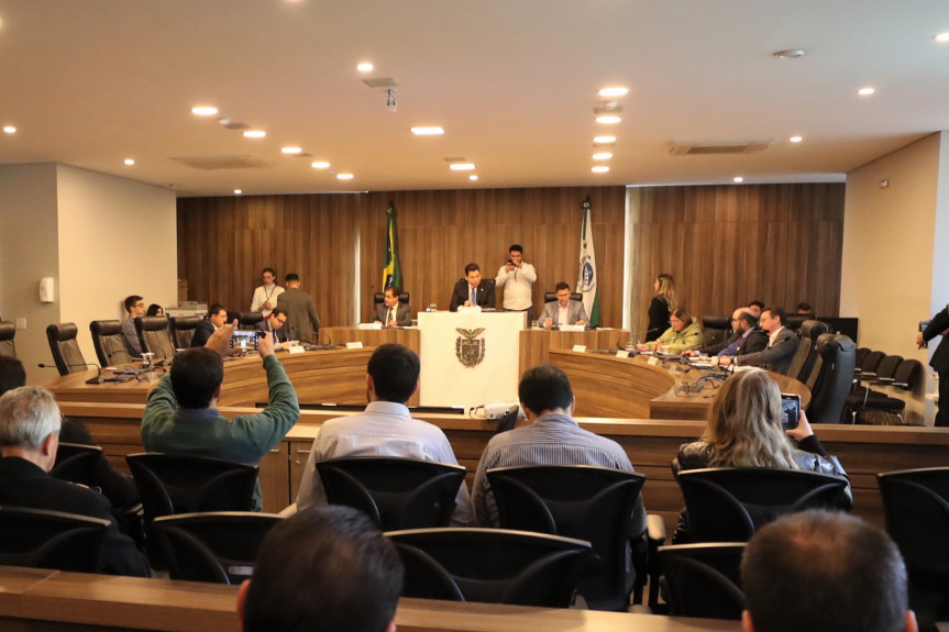 Reunião ocorreu na tarde desta quarta-feira (21), no Auditório Legislativo da Casa.