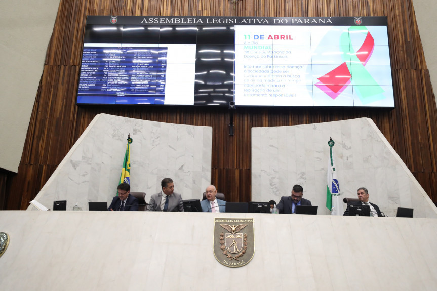 O Dia Mundial de Conscientização da Doença de Parkinson foi lembrado durante o Grande Expediente da sessão plenária da Assembleia Legislativa do Paraná.