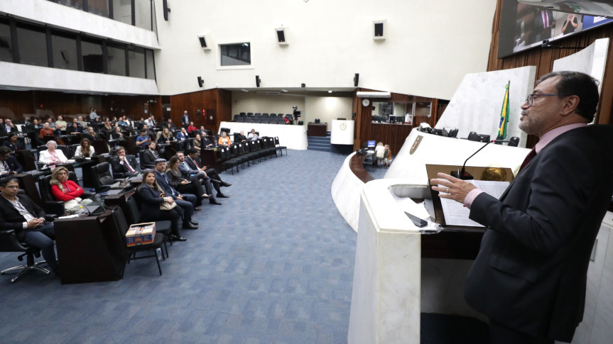 Joelson Dias, advogado e ex-ministro substituto do TSE (Tribunal Superior Eleitoral), foi o palestrante.