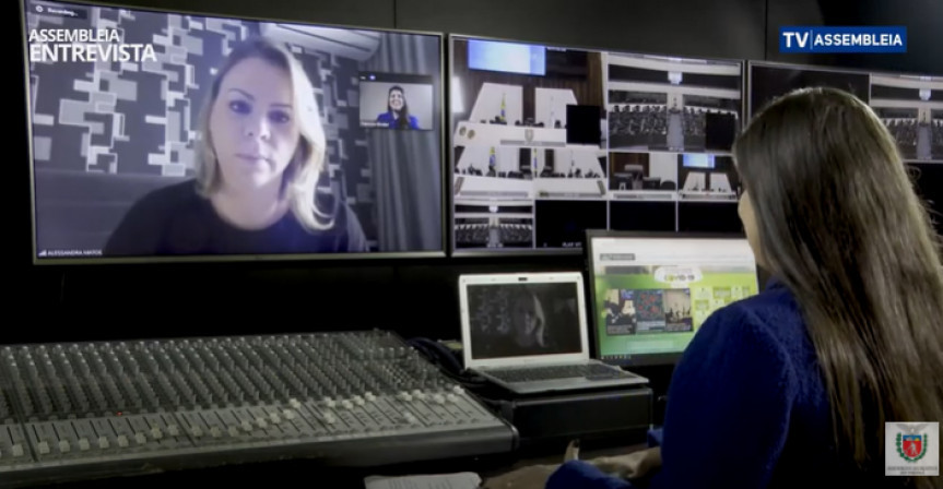 A advogada Alessandra Matos, integrante da Comissão de Direito do Consumidor da OAB/PR, é a convidada do programa Assembleia Entrevista.