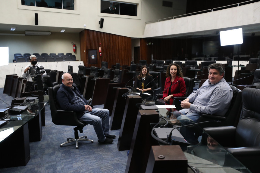 Orlando Kissner, fotógrafo com quase 50 anos de carreira e passagem pelos principais veículos de comunicação, é o convidado do programa Assembleia Entrevista desta quinta-feira (11).