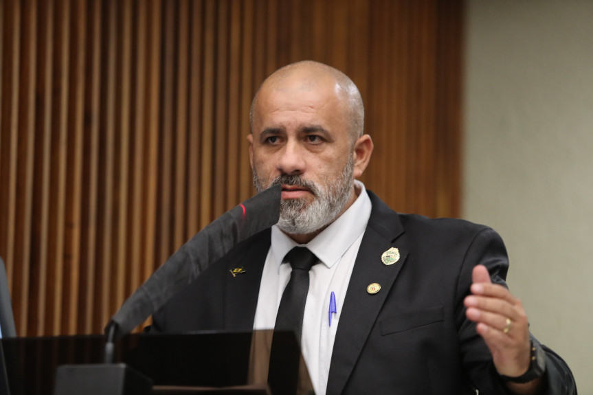 Deputado Soldado Fruet (PROS).