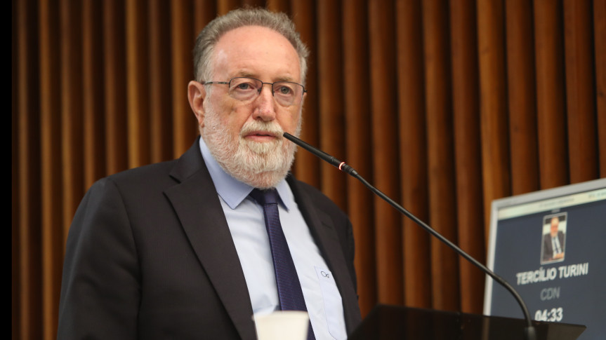 Deputado Tercílio Turini (CDN).