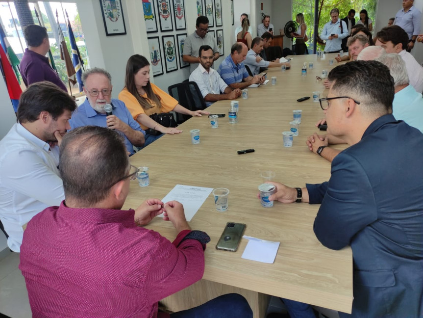 Debate ocorreu nesta quinta-feira (9) em reunião na Associação dos Municípios do Médio Paranapanema (Amepar)