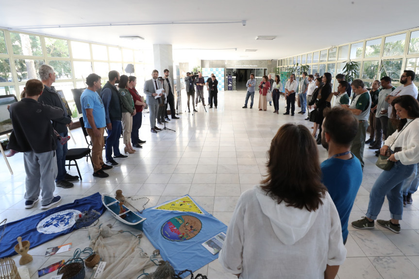 Exposição foi aberta na manhã desta segunda-feira (22), no Espaço Cultural da Casa.