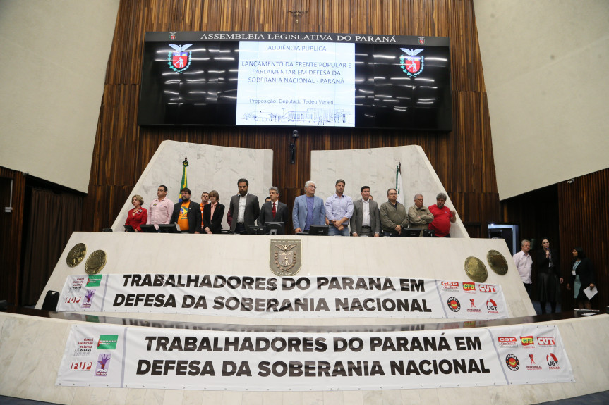 Audiência pública promoveu o lançamento da Frente Parlamentar Mista Em Defesa da Soberania Nacional no Paraná.