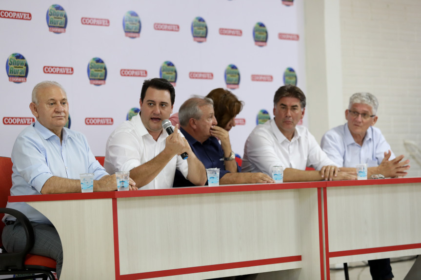 Deputados prestigiam a 32ª edição do Show Rural, em Cascavel.