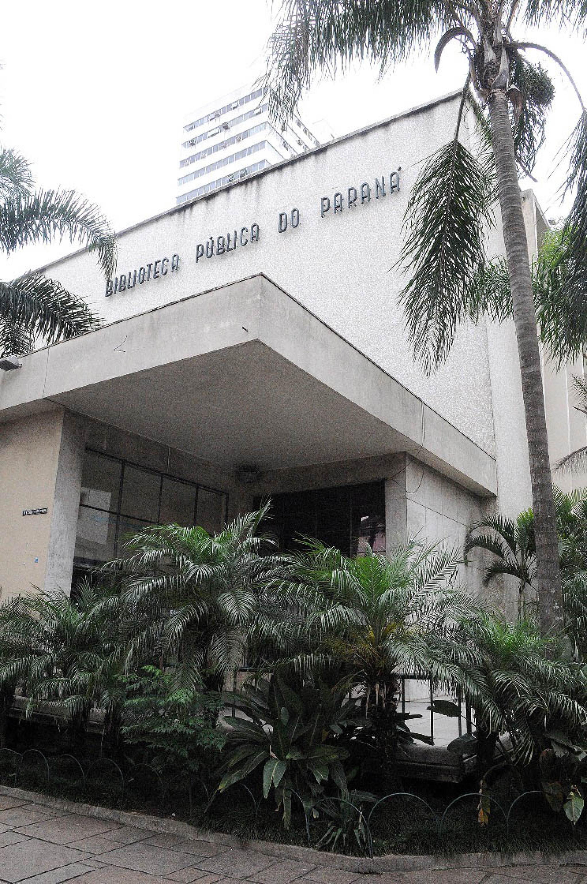 Livros do Acervo da Assembleia Ficarão Mais Acessíveis à População