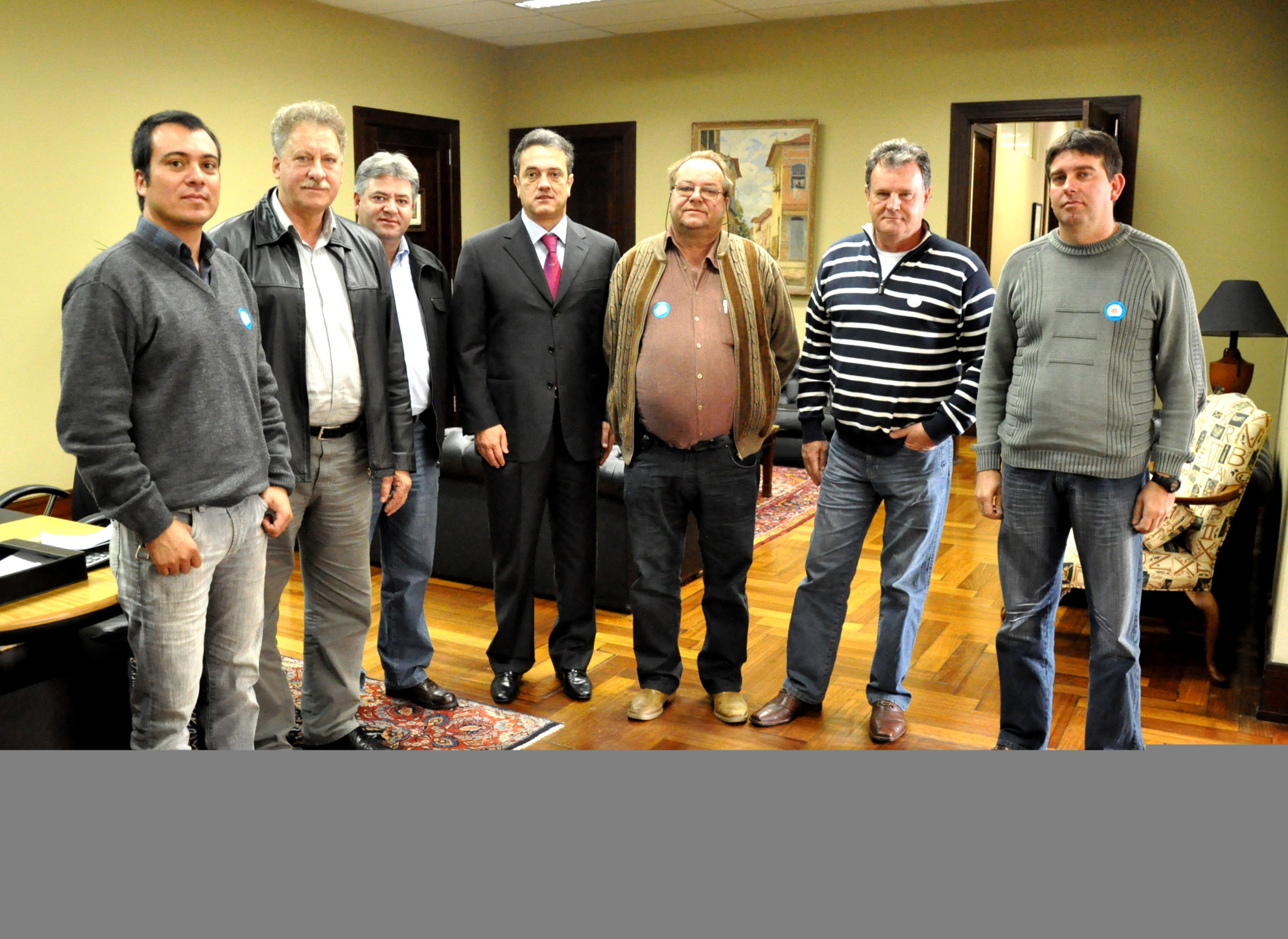 Produtores de Ponta Grossa Pedem Apoio de Plauto Miró Para Construção de Novo Abatedouro