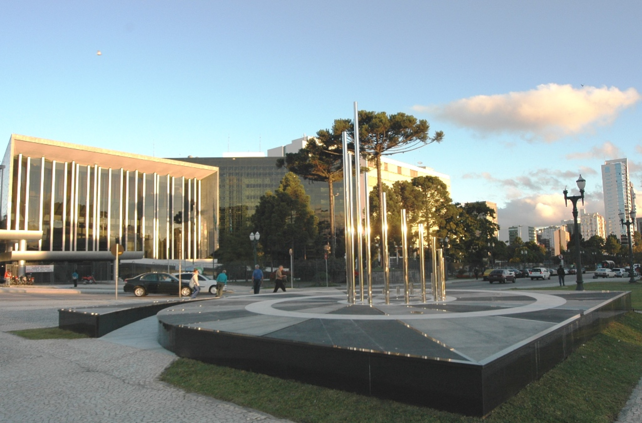 Poder Legislativo Analisa 338 Projetos de Lei No Primeiro Semestre