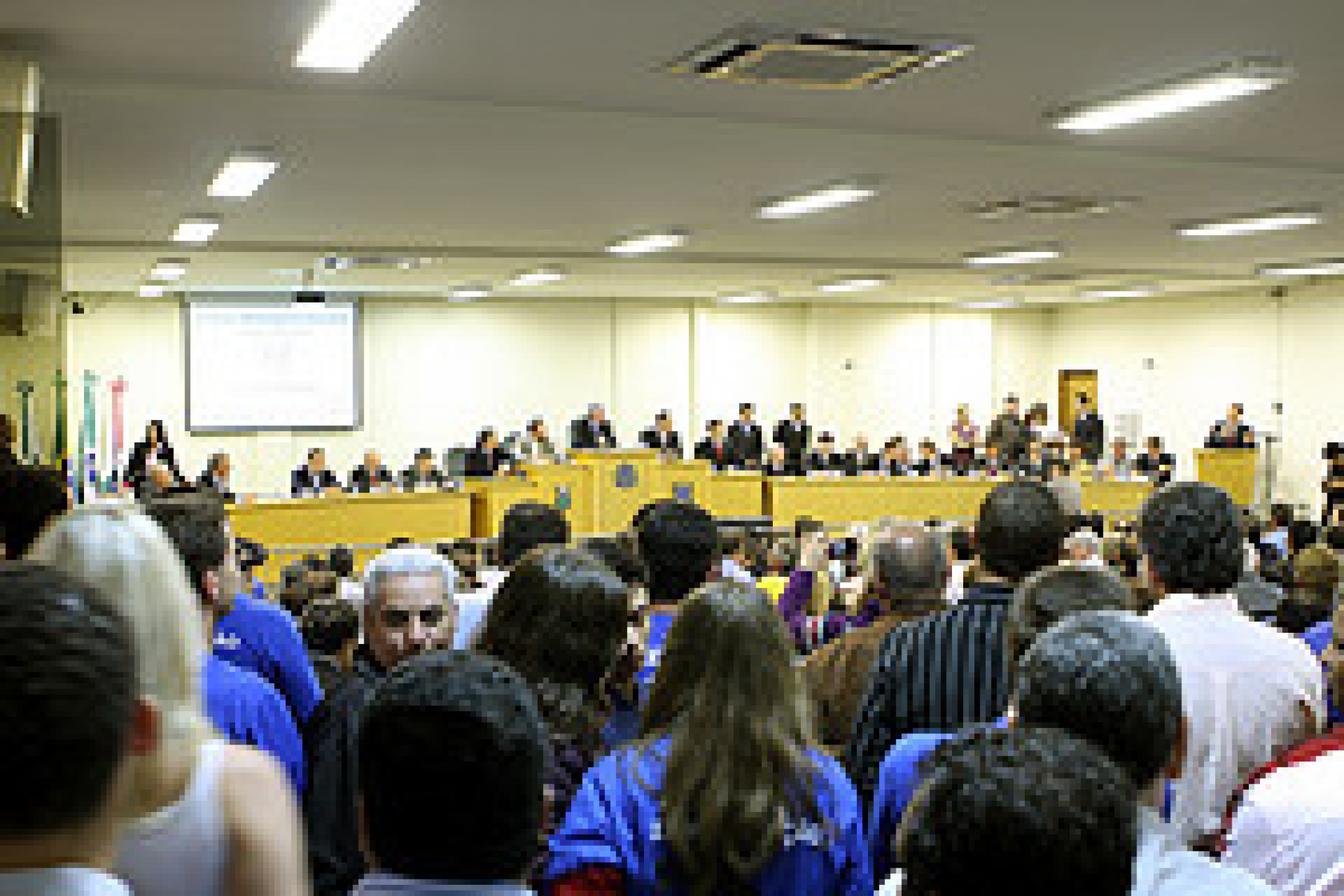 Sessão Em Cascavel Foi Marcada Pelo Sucesso e Teve Expressiva Participação da Sociedade