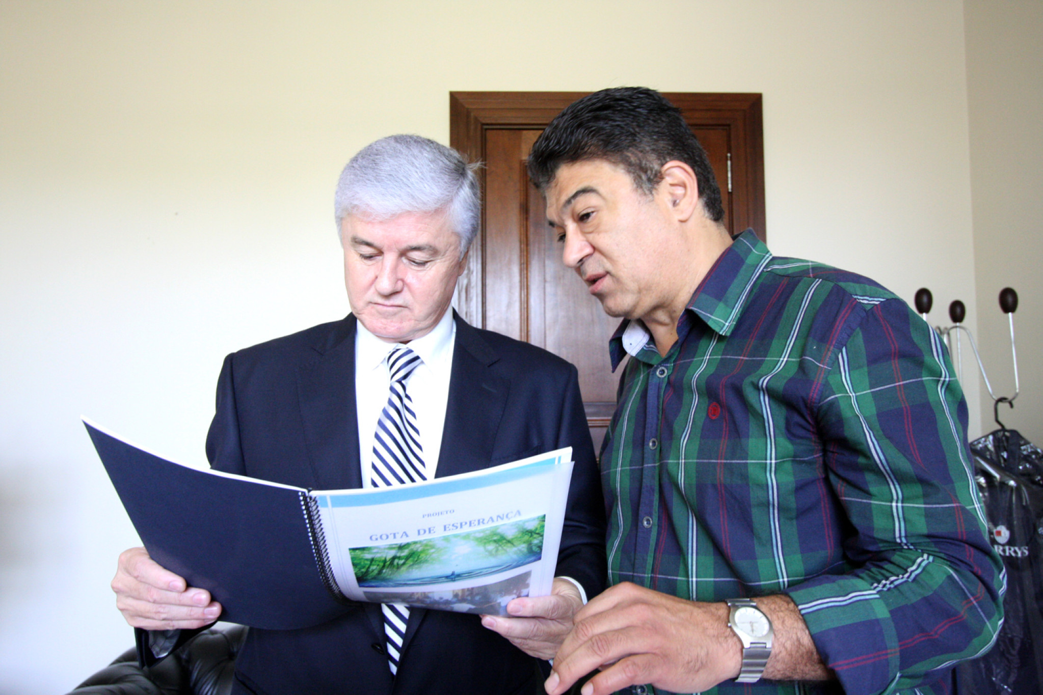 Desembargador Apresenta a Rossoni Projeto de Combate Ao Crack