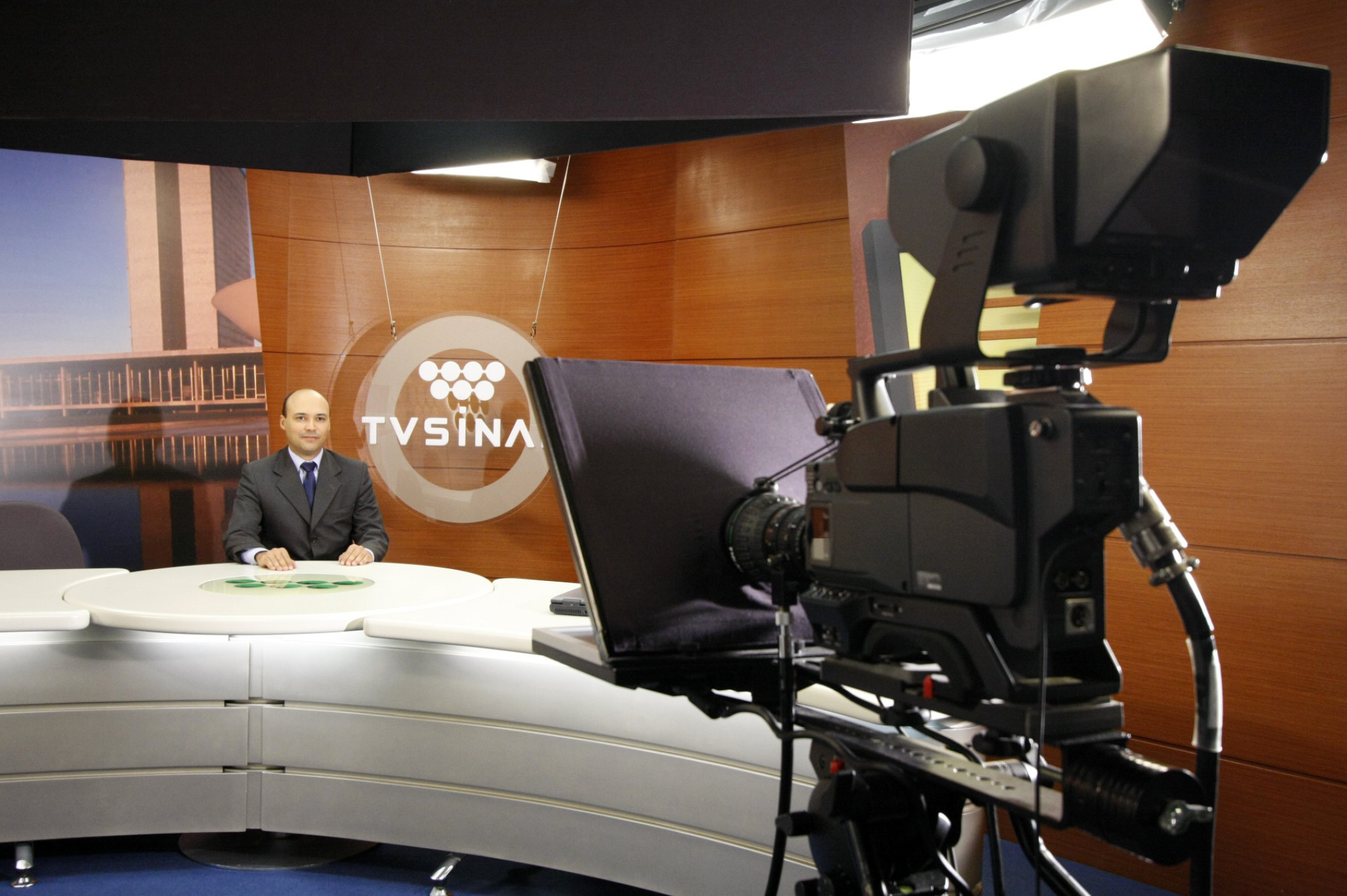 Candidatos Paranaenses Ao Governo do Estado e Ao Senado Serão Entrevistados Pela Tv Sinal